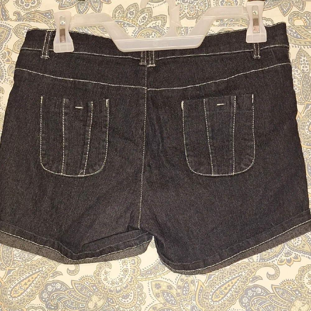 Aviva Stanoff Dark Denim Jean Shorts - Picture 3 of 3